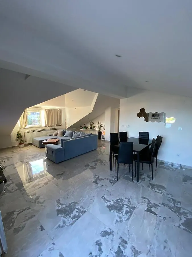 Apartment Luna Rab Island 0*, Rab Town Croácia