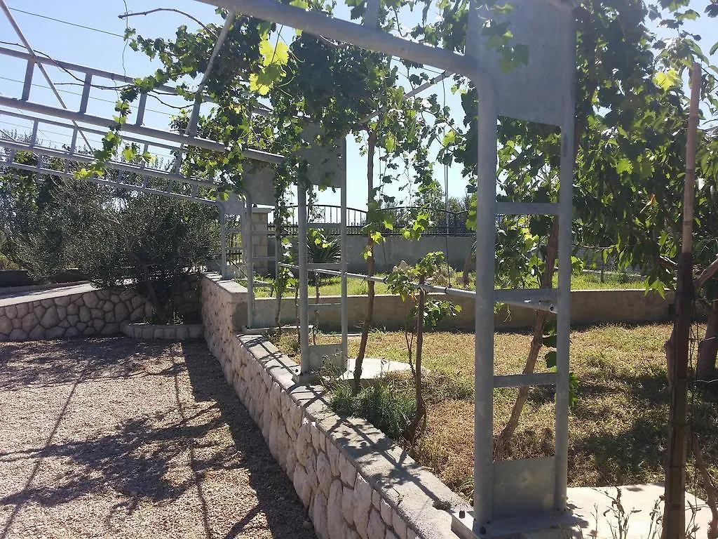 Apartment Luna Rab Island Κροατία